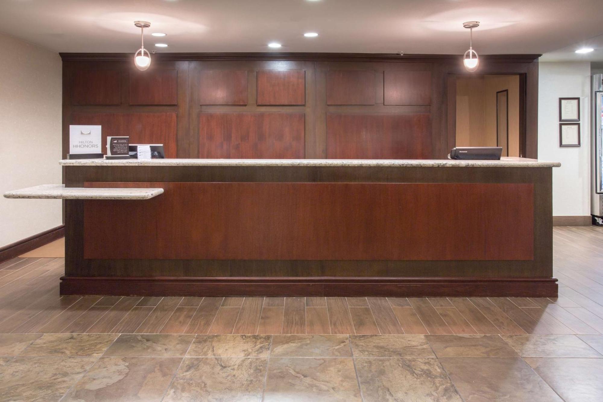 Homewood Suites By Hilton Phoenix-Avondale Exterior foto